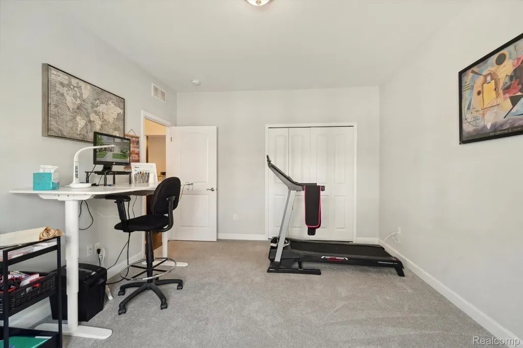 5662 Arbor Chase Drive Scio Township MI 48103
