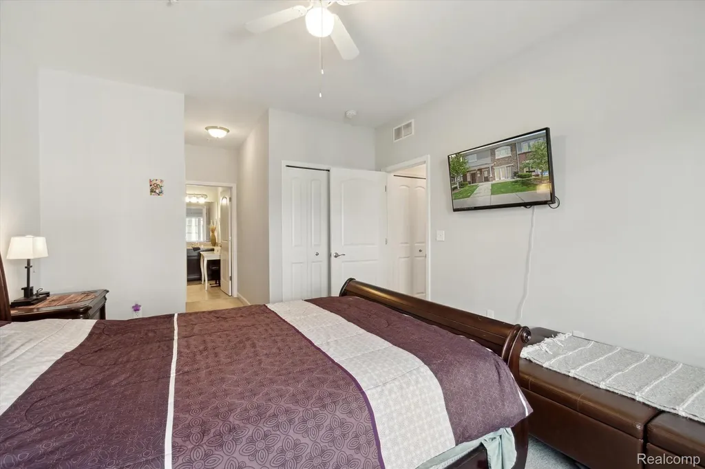 5662 Arbor Chase Drive Scio Township MI 48103