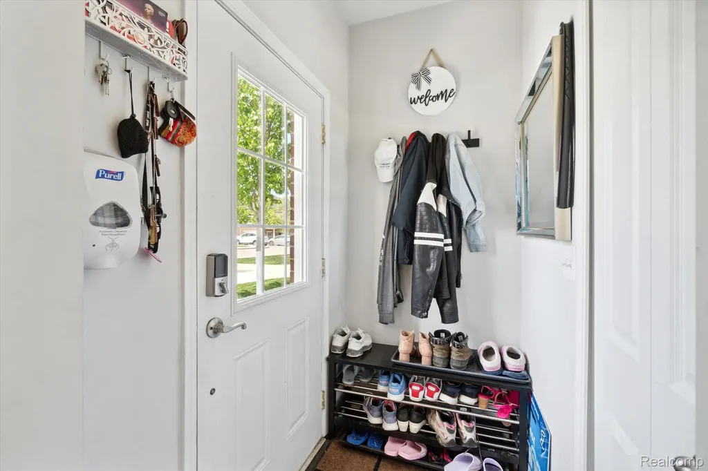 5662 Arbor Chase Drive Scio Township MI 48103