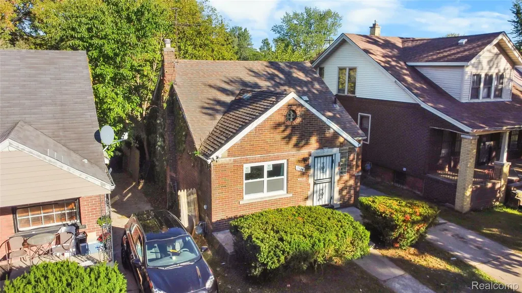 19324 Goulburn Street Detroit City MI 48205