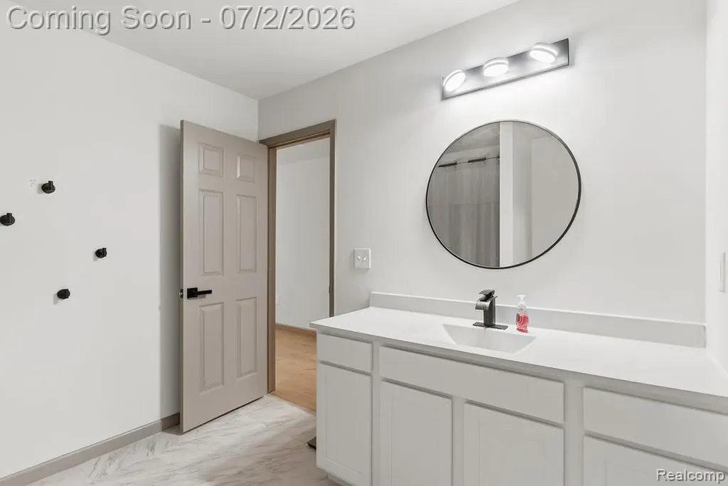 4469 Soya Avenue Flint Charter Township MI 48473
