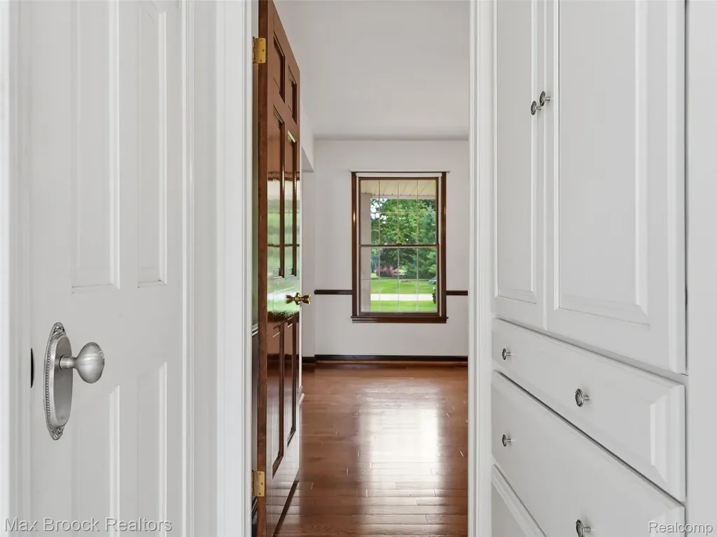 68163 Frampton Drive Washington Township MI 48095