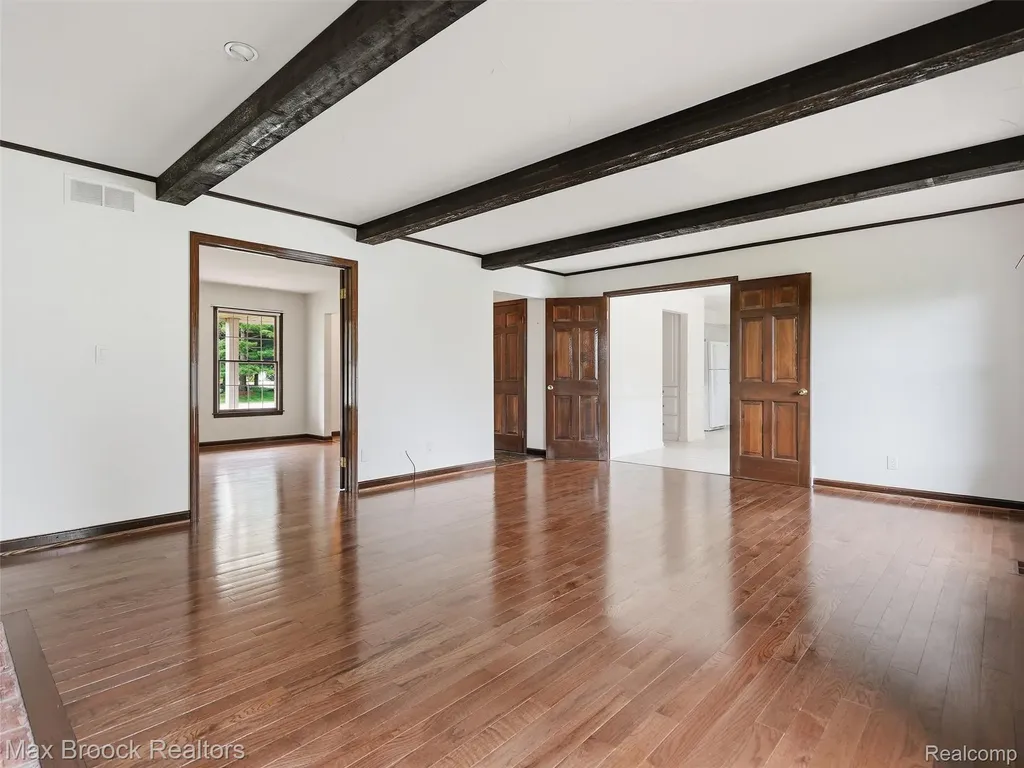 68163 Frampton Drive Washington Township MI 48095