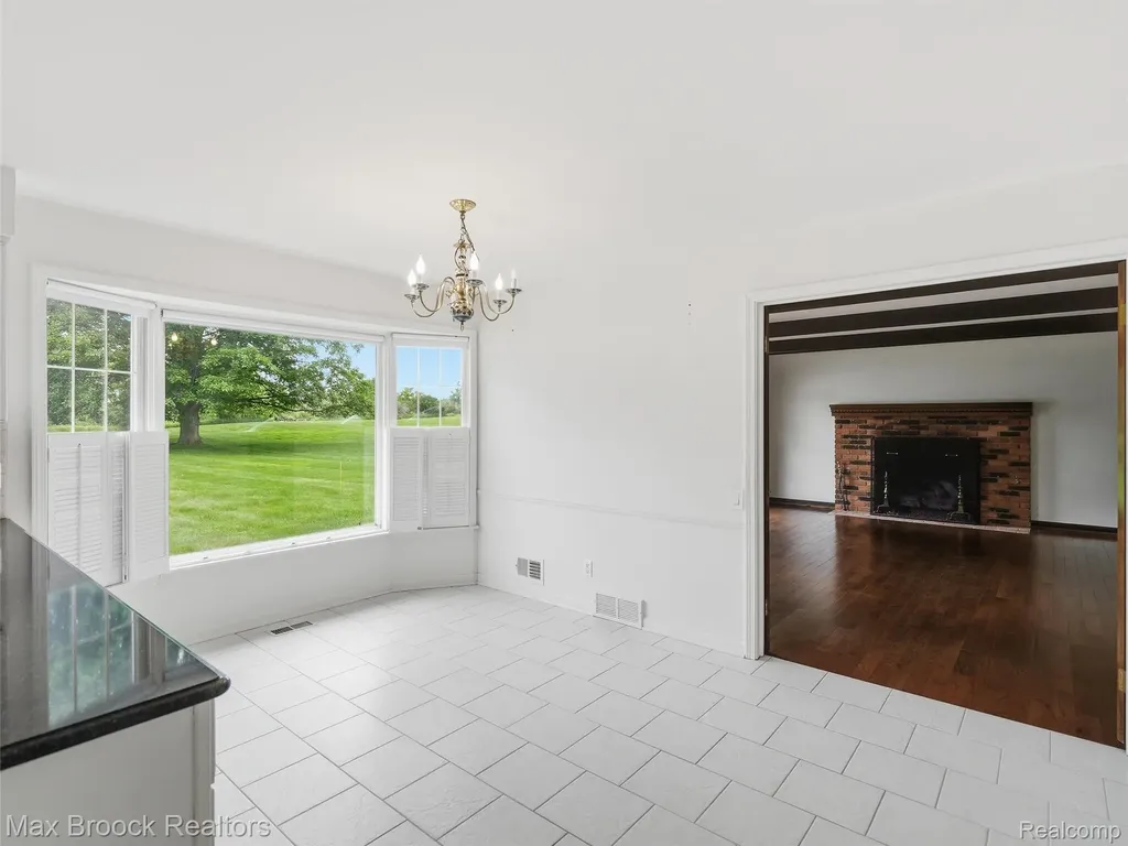 68163 Frampton Drive Washington Township MI 48095