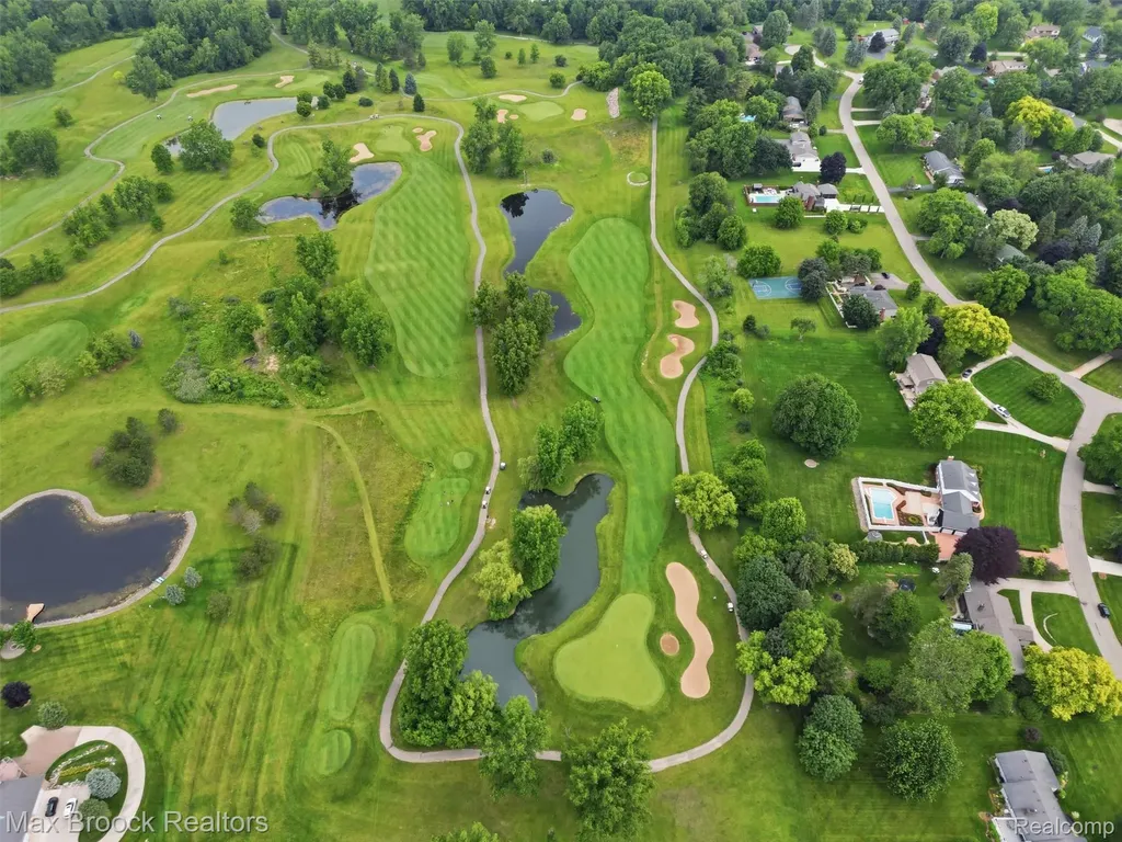 68163 Frampton Drive Washington Township MI 48095