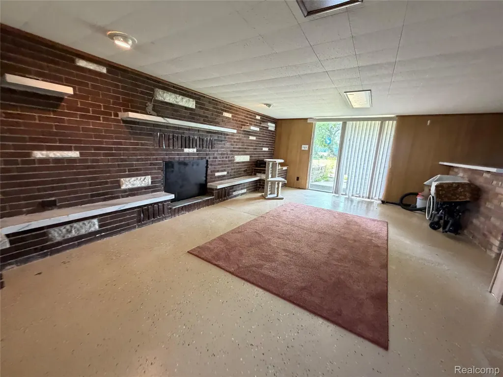 8886 Burnside Road Burnside Township MI 48416