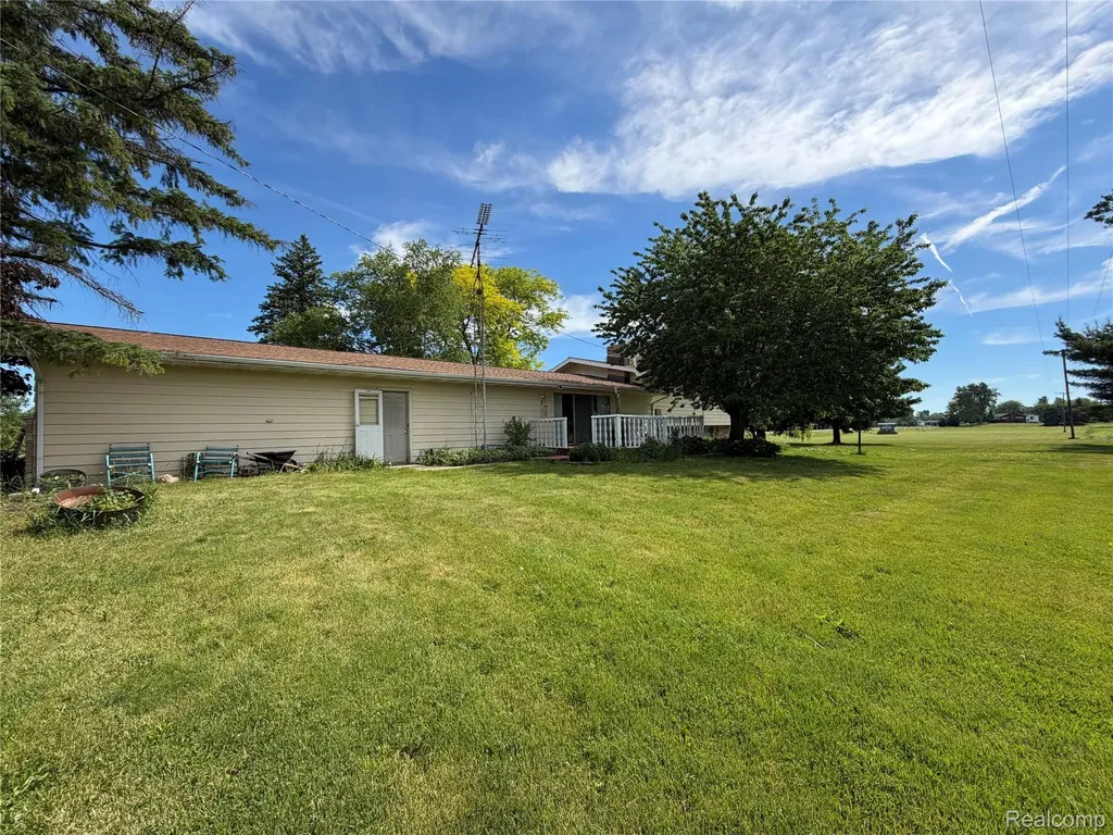 8886 Burnside Road Burnside Township MI 48416