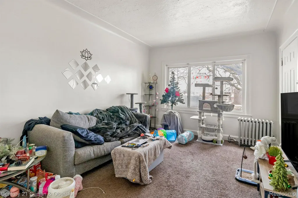 1205 Garfield Avenue Lincoln Park City MI 48146