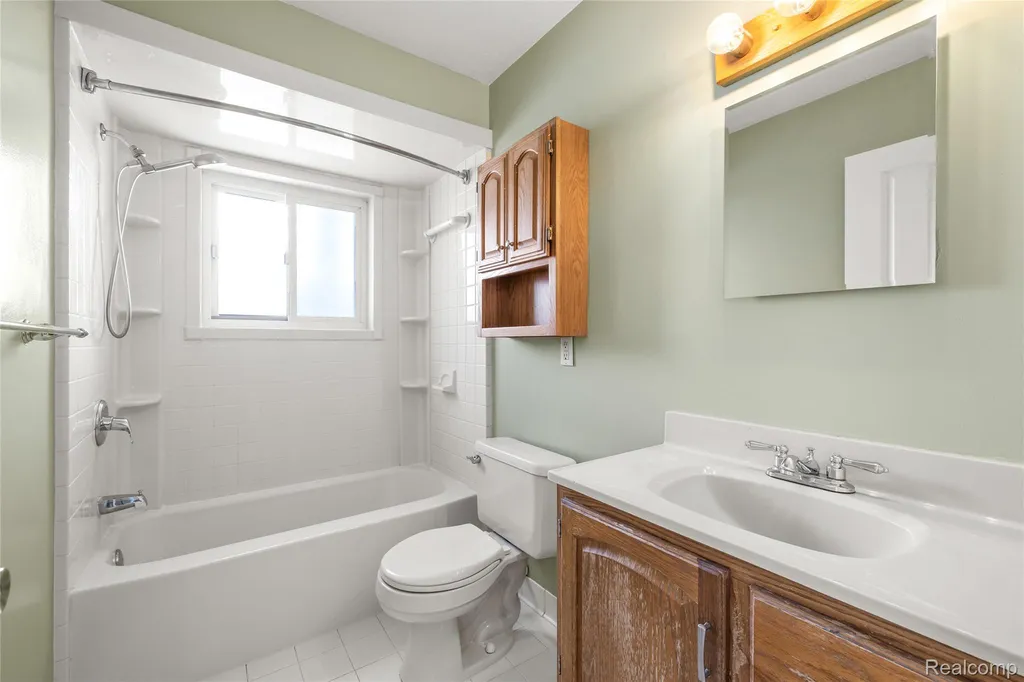 30853 Steinhauer Street Westland City MI 48186