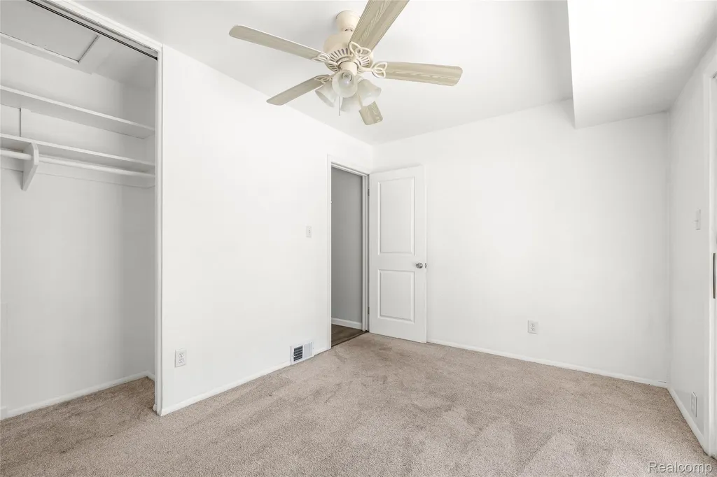 30853 Steinhauer Street Westland City MI 48186