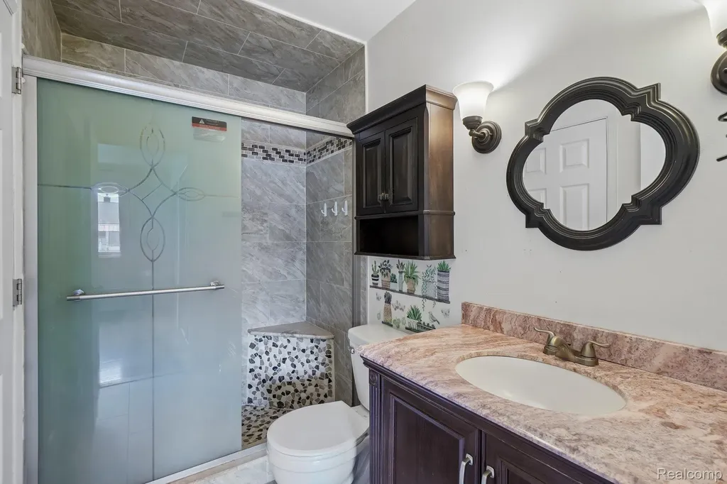 8401 18 Mile Road Sterling Heights City MI 48313