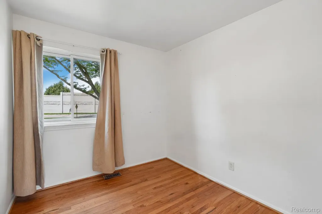 8401 18 Mile Road Sterling Heights City MI 48313