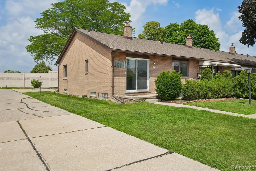 8401 18 Mile Road Sterling Heights City MI 48313