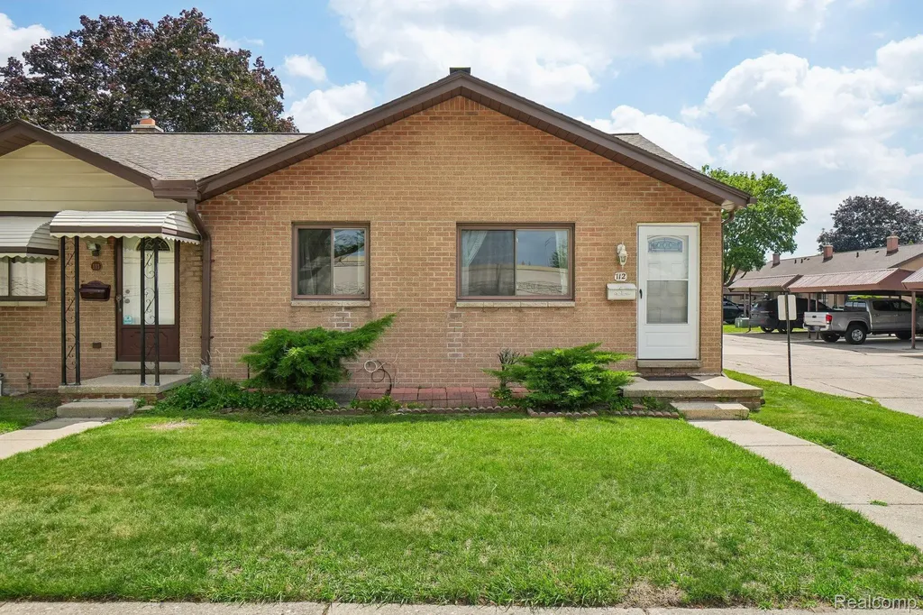 8401 18 Mile Road Sterling Heights City MI 48313