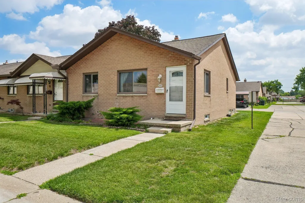8401 18 Mile Road Sterling Heights City MI 48313