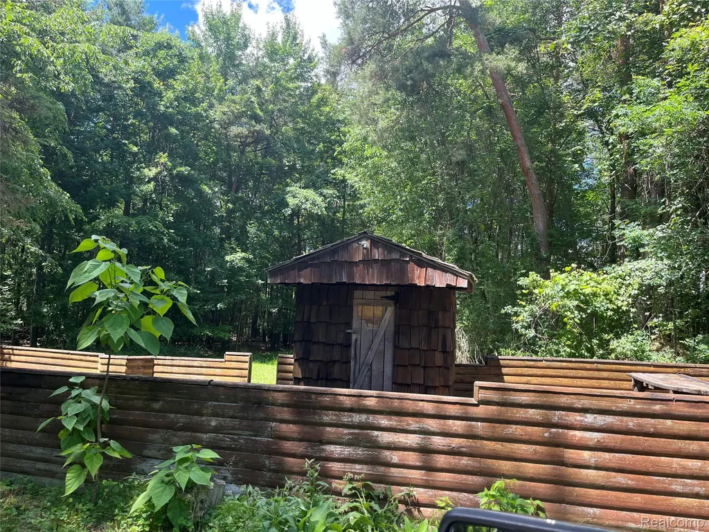 5015 Capac Road Mussey Township MI 48014