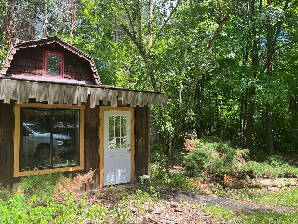 5015 Capac Road Mussey Township MI 48014