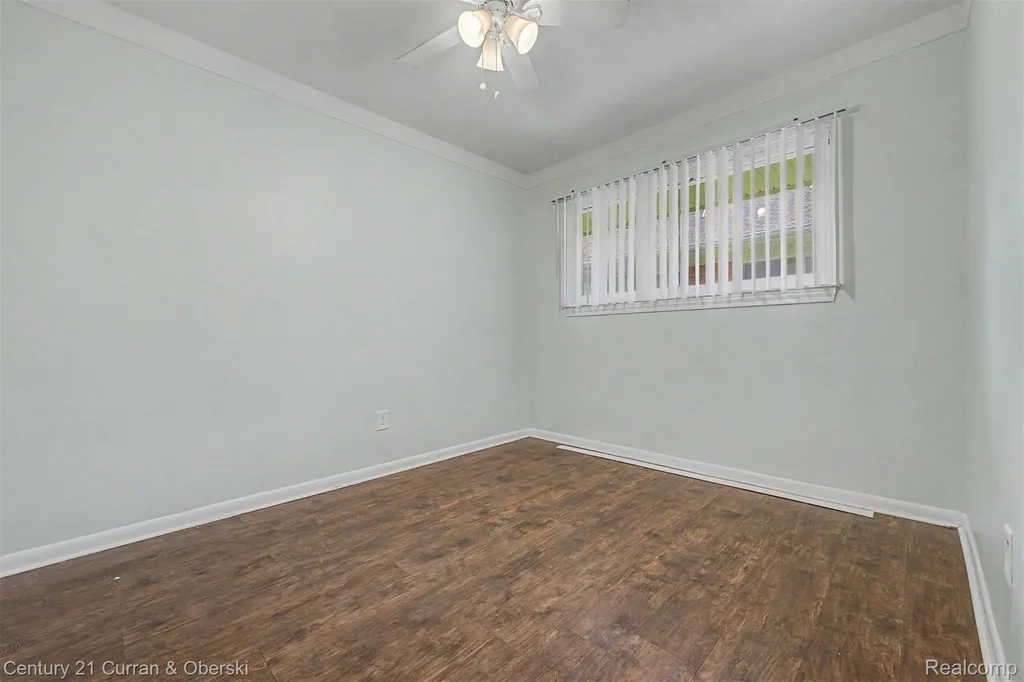 4222 Drouillard Street Lincoln Park City MI 48146