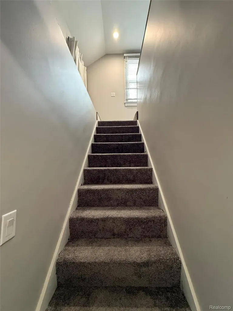 320 Flowerdale Street Ferndale City MI 48220