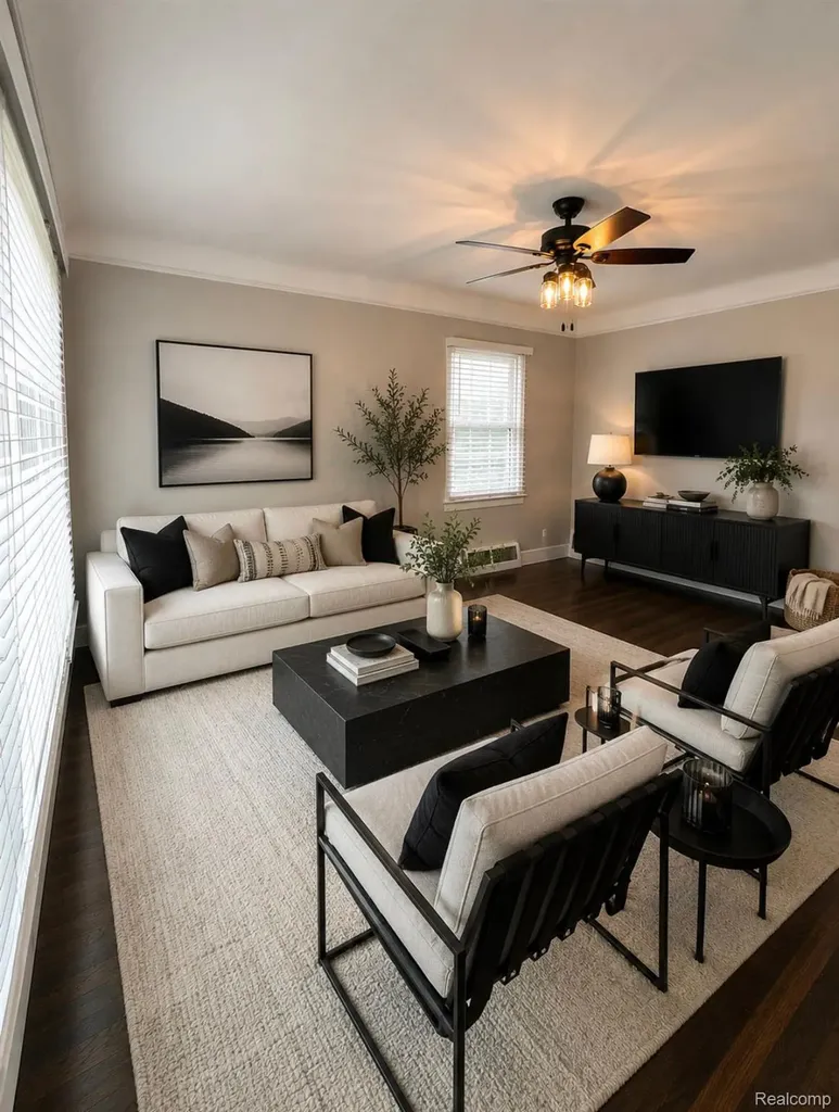 320 Flowerdale Street Ferndale City MI 48220