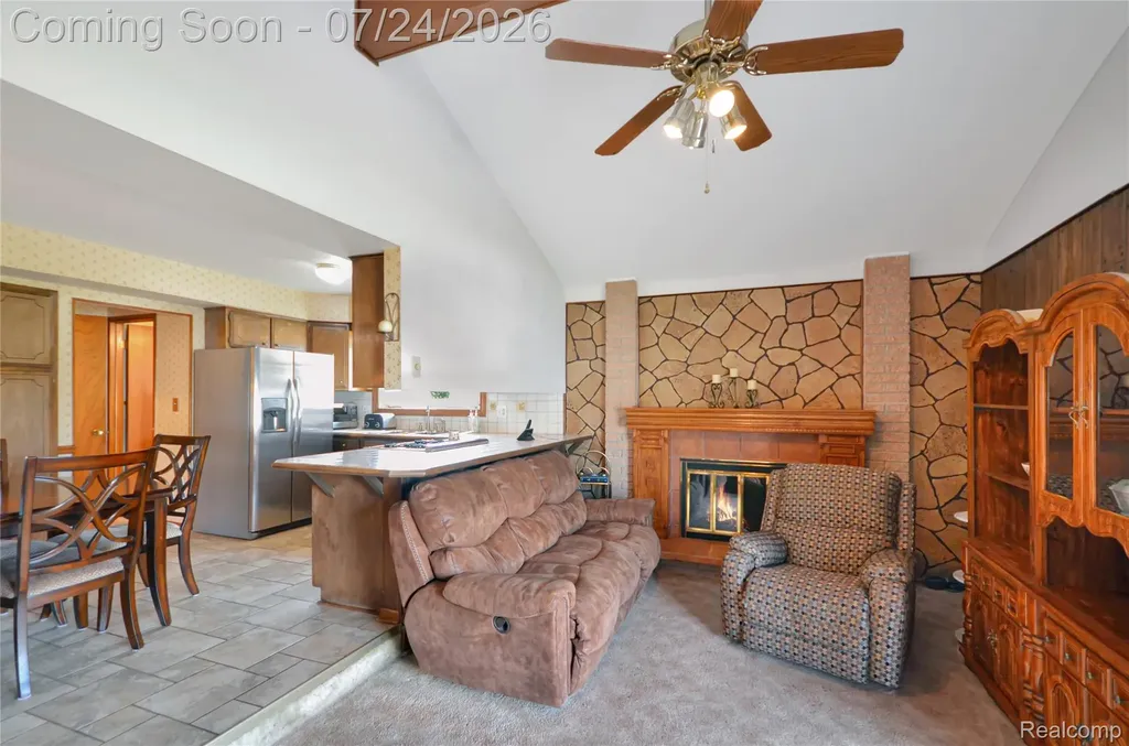 33633 Mina Drive Sterling Heights City MI 48312