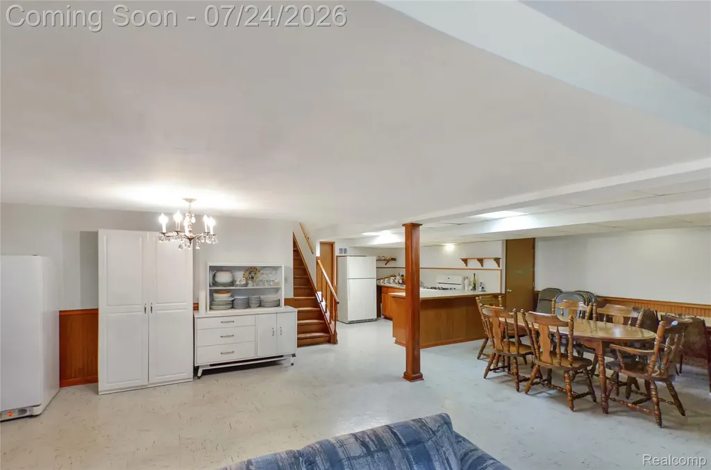 33633 Mina Drive Sterling Heights City MI 48312