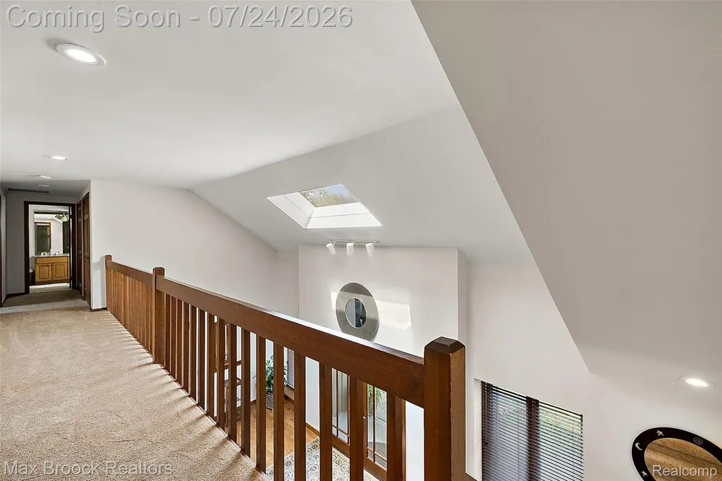 2445 Island View Drive West Bloomfield Charter Township MI 48324