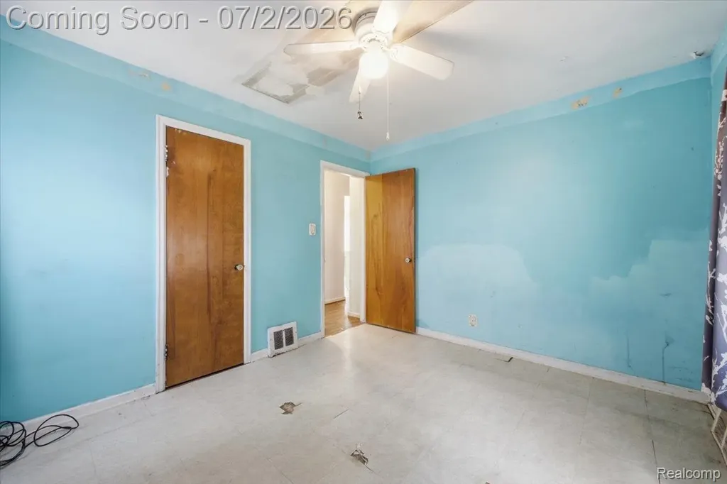 5202 Dupont Street Flint City MI 48505