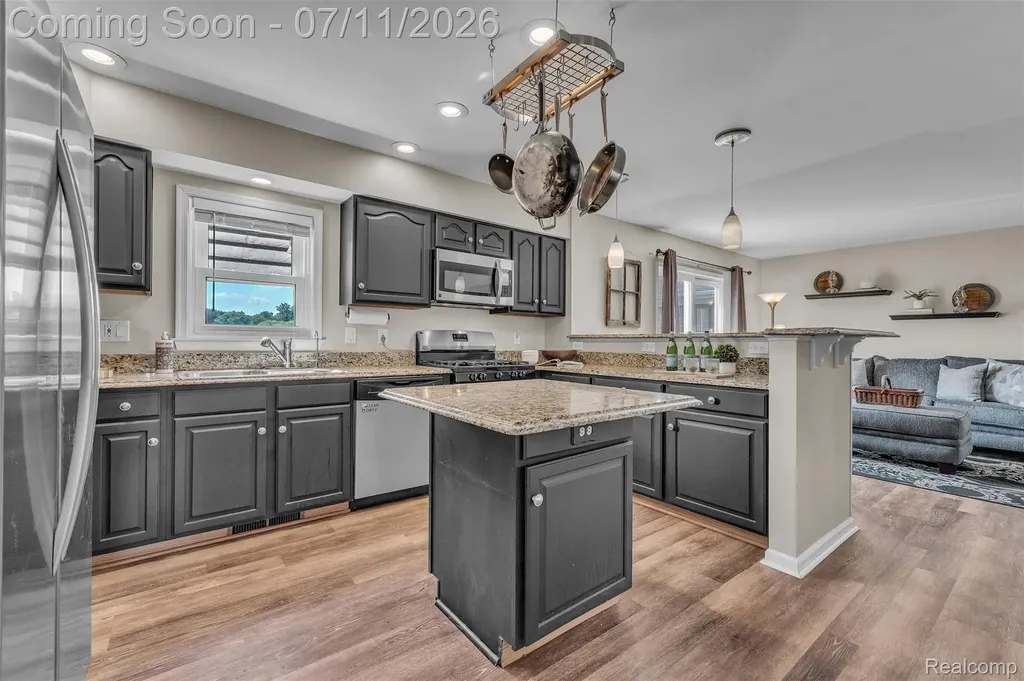 10146 Marshall Road Green Oak Township MI 48178
