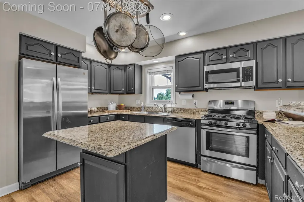 10146 Marshall Road Green Oak Township MI 48178