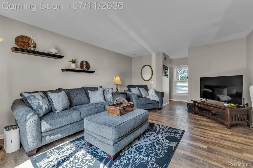 10146 Marshall Road Green Oak Township MI 48178
