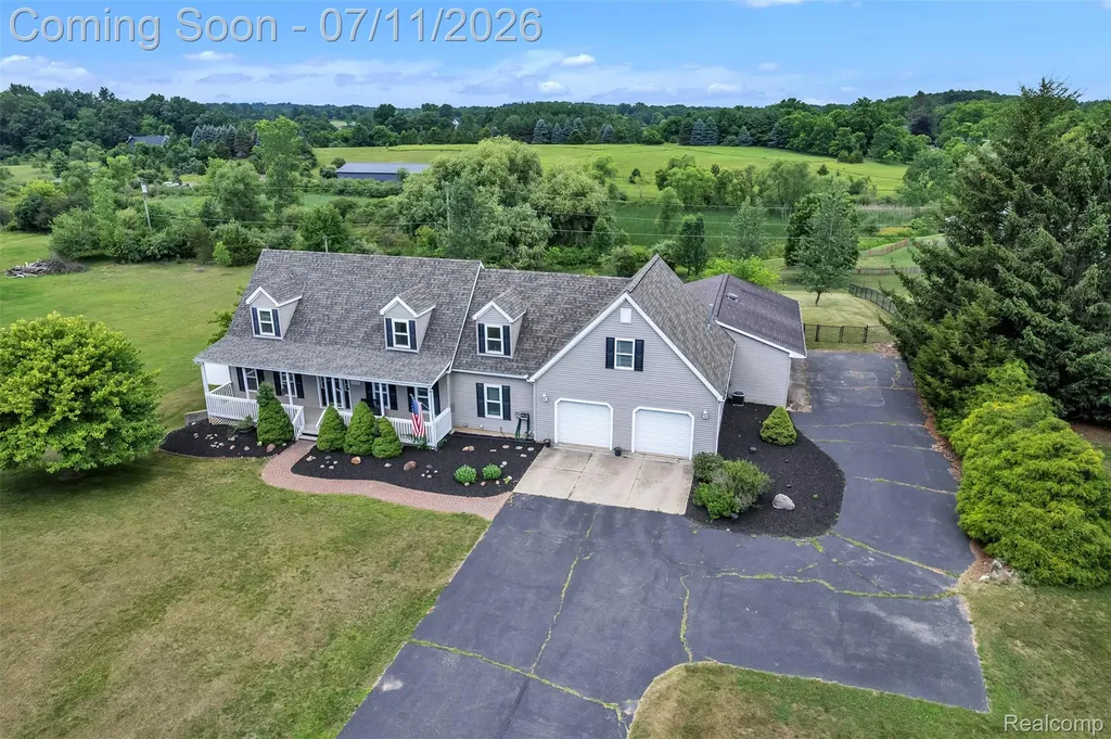 10146 Marshall Road Green Oak Township MI 48178