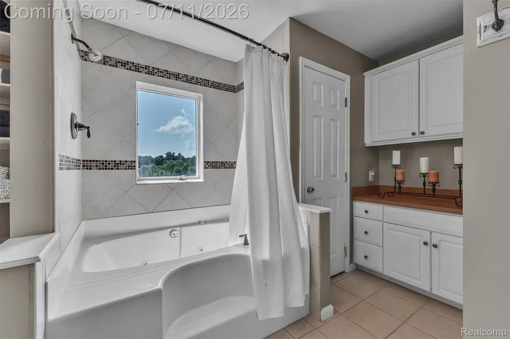 10146 Marshall Road Green Oak Township MI 48178