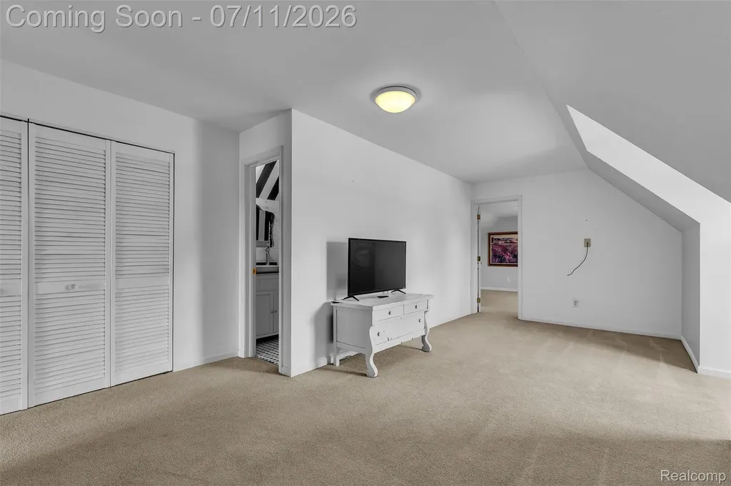 10146 Marshall Road Green Oak Township MI 48178