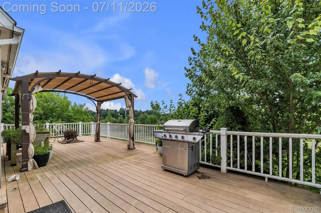 10146 Marshall Road Green Oak Township MI 48178
