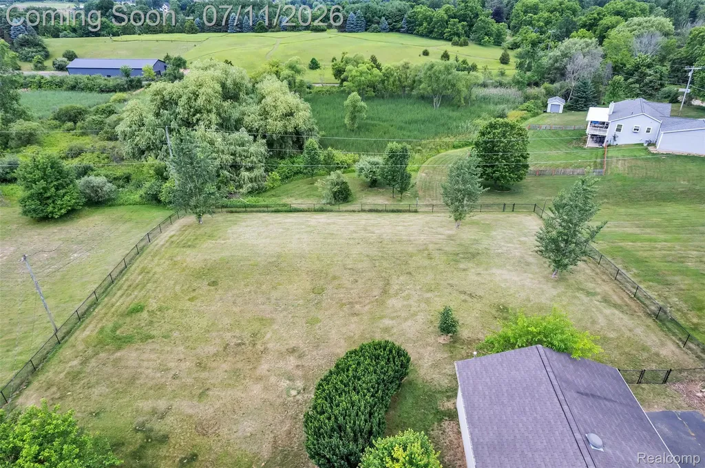 10146 Marshall Road Green Oak Township MI 48178