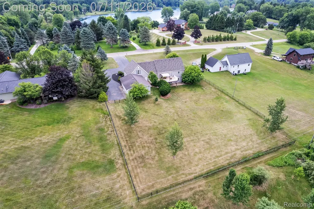 10146 Marshall Road Green Oak Township MI 48178