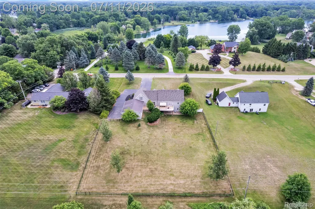 10146 Marshall Road Green Oak Township MI 48178