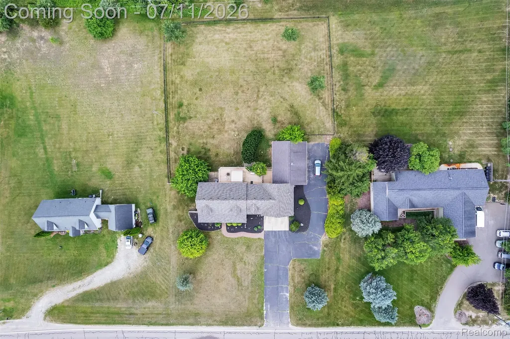 10146 Marshall Road Green Oak Township MI 48178