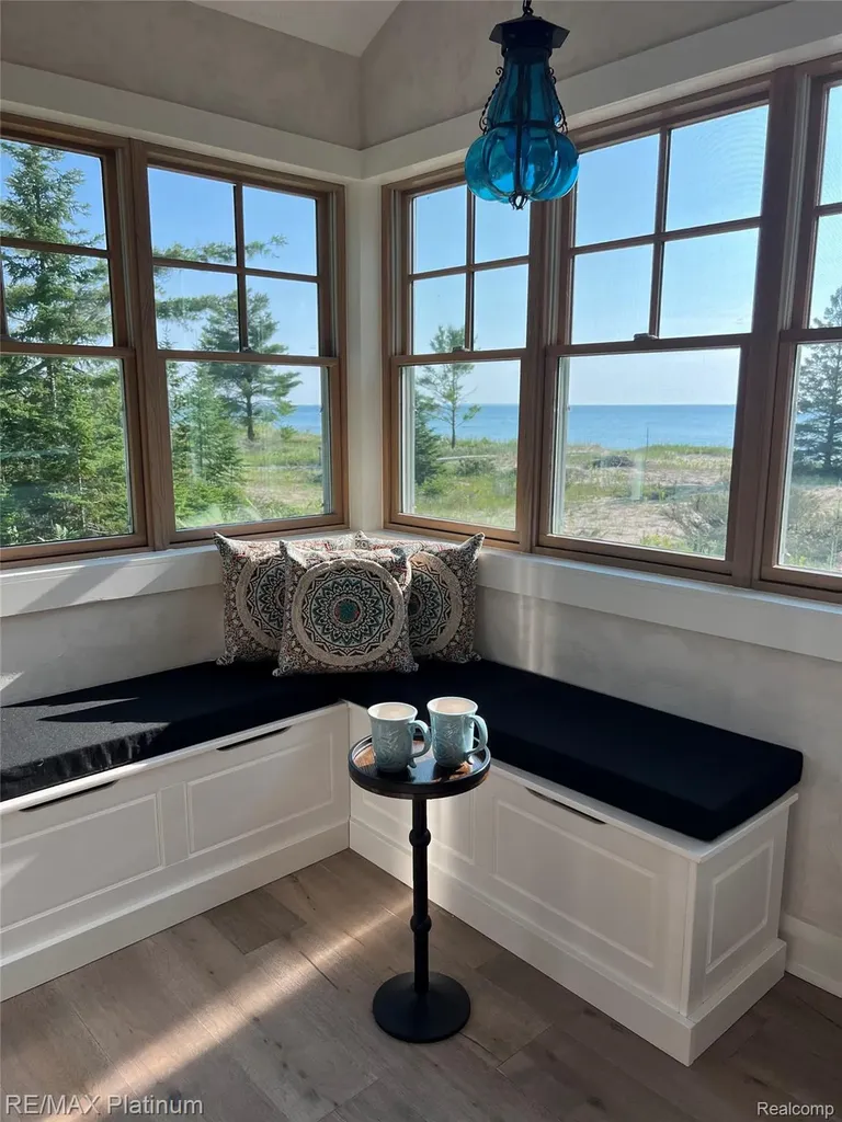 33090 East Side Drive Peaine Township MI 49782