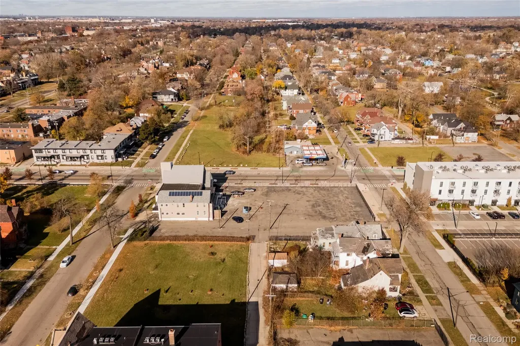 7319 Kercheval Street Detroit City MI 48214