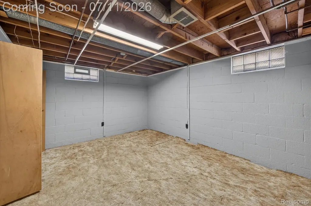 2721 Edgefield Drive Waterford Charter Township MI 48328