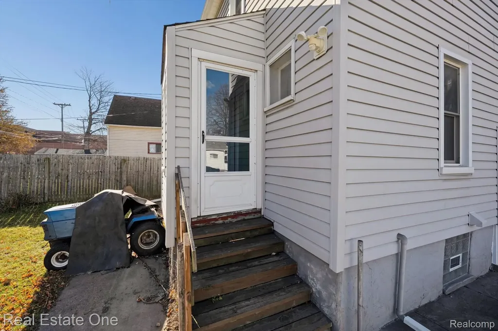 159 Dwight Street River Rouge City MI 48218