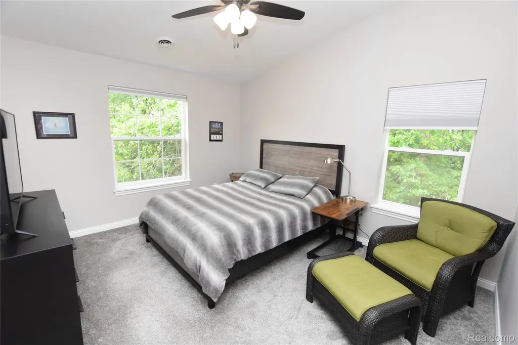 899 Watercress Lane Fenton City MI 48430