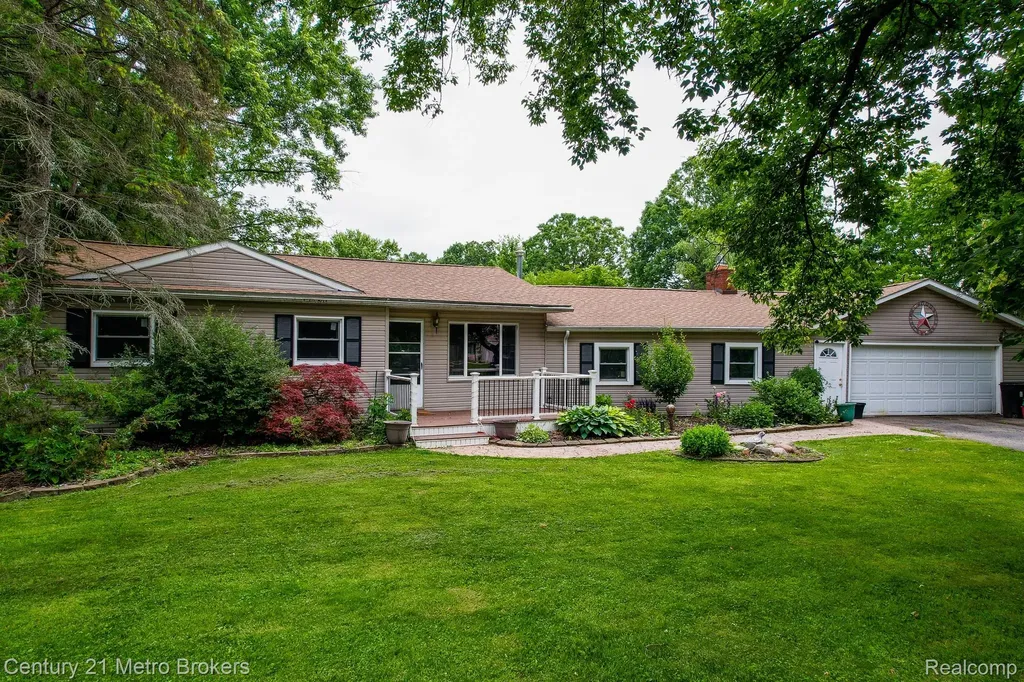 4373 Dexel Drive Burton City MI 48519