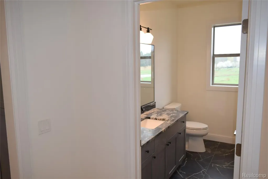 3093 Raffler Drive Rochester Hills City MI 48307