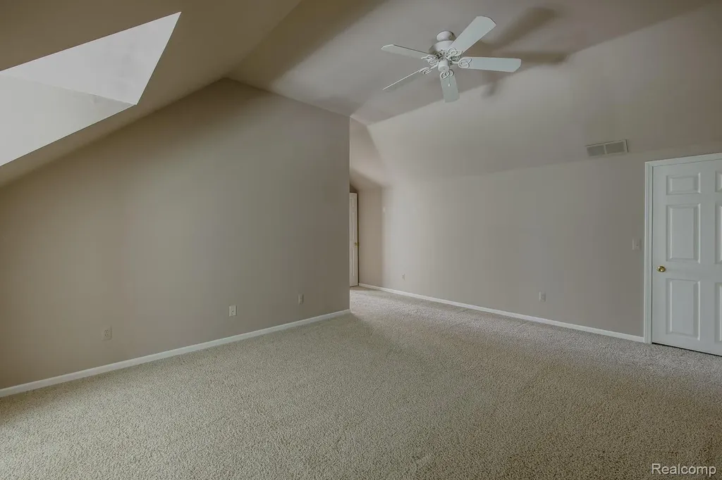 1074 Sandpiper Drive Waterford Charter Township MI 48328