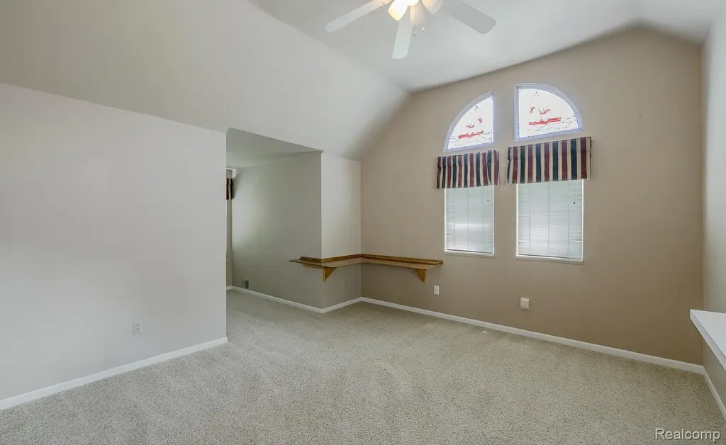1074 Sandpiper Drive Waterford Charter Township MI 48328