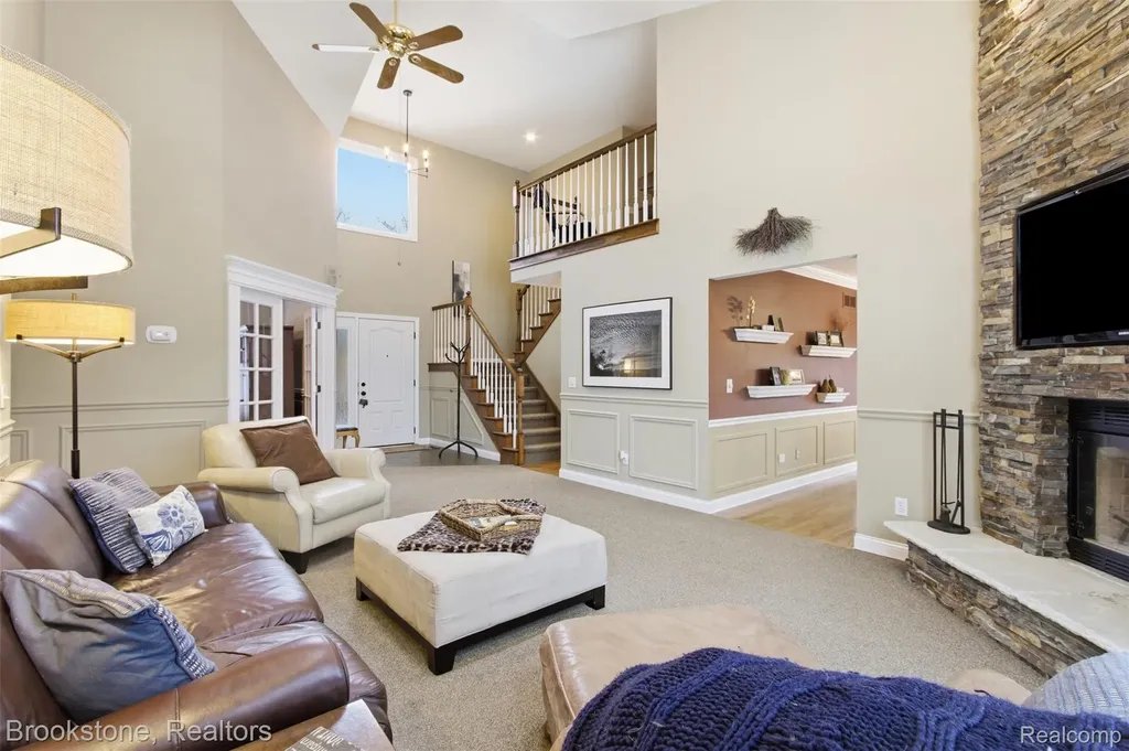 12170 Shaffer Road Springfield Charter Township MI 48350