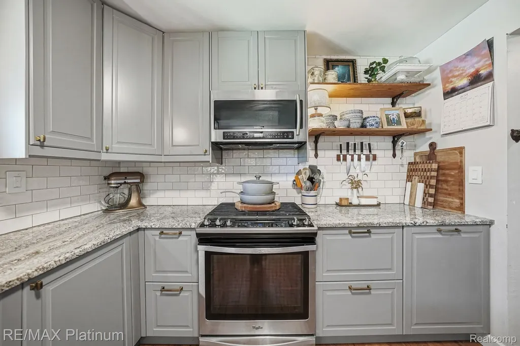 1245 Tracilee Drive Marion Township MI 48843
